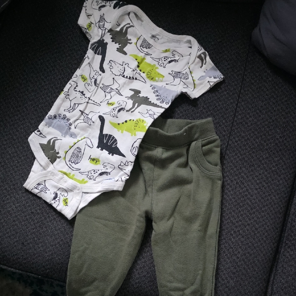 Baby Dino Outfit Bundle Gerber Bodysuit & Garanimals Pants 12M